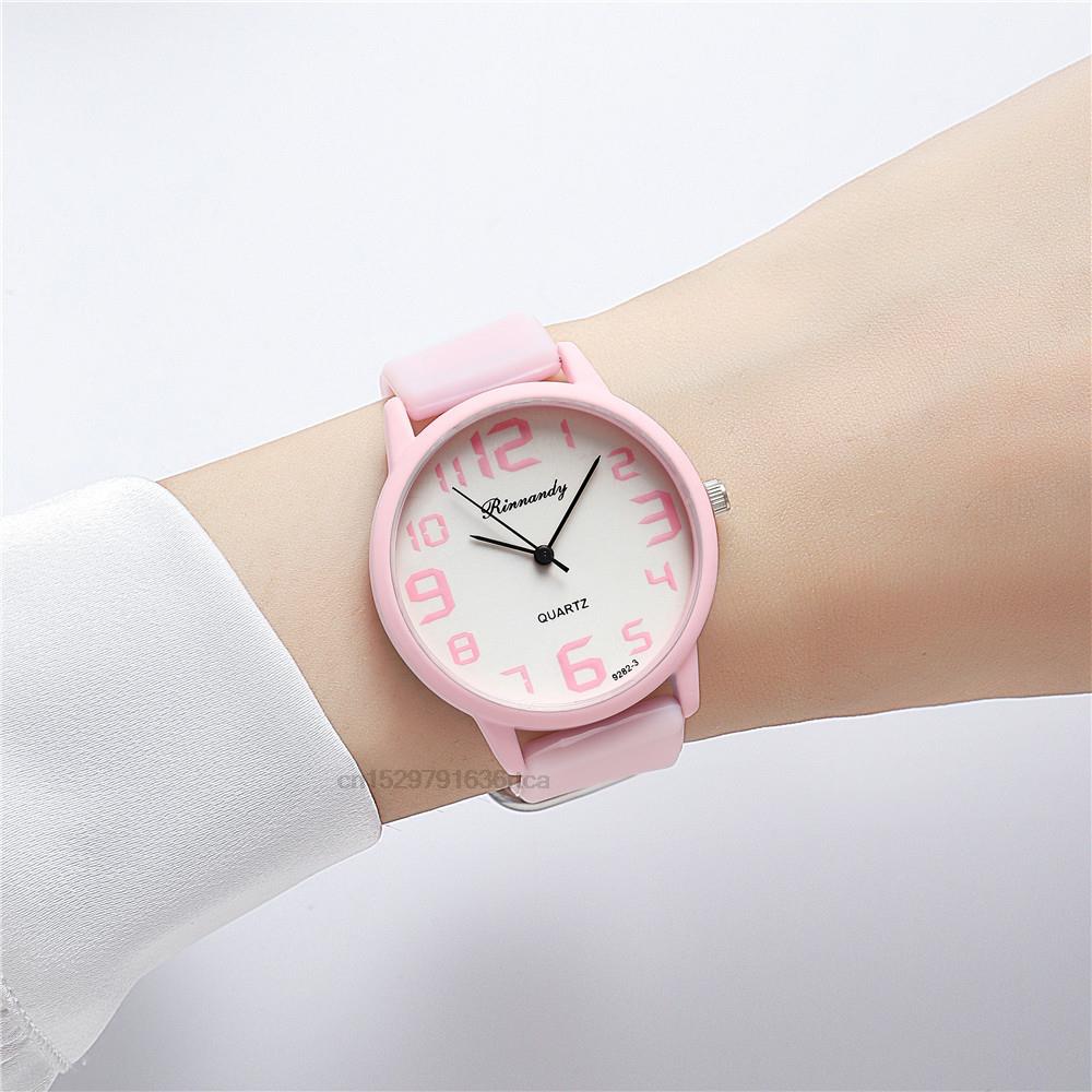 مجموعة ساعات سيليكون عصرية للن - مراجعة Minimalist Thin Watch وسعره
