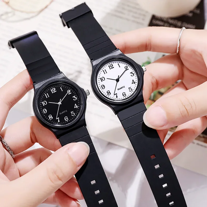 ساعة كوارتز ماركة بسيطة للنساء - مراجعة Minimalist Thin Watch وسعره