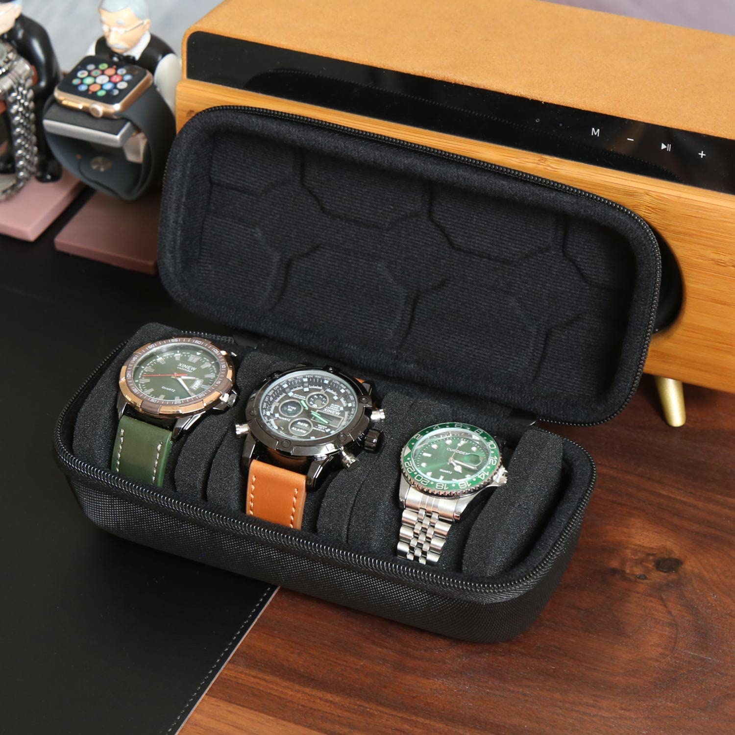 منظم صندوق الساعة للرجال أو ال - مراجعة Watch Smart Smartwatch وسعره